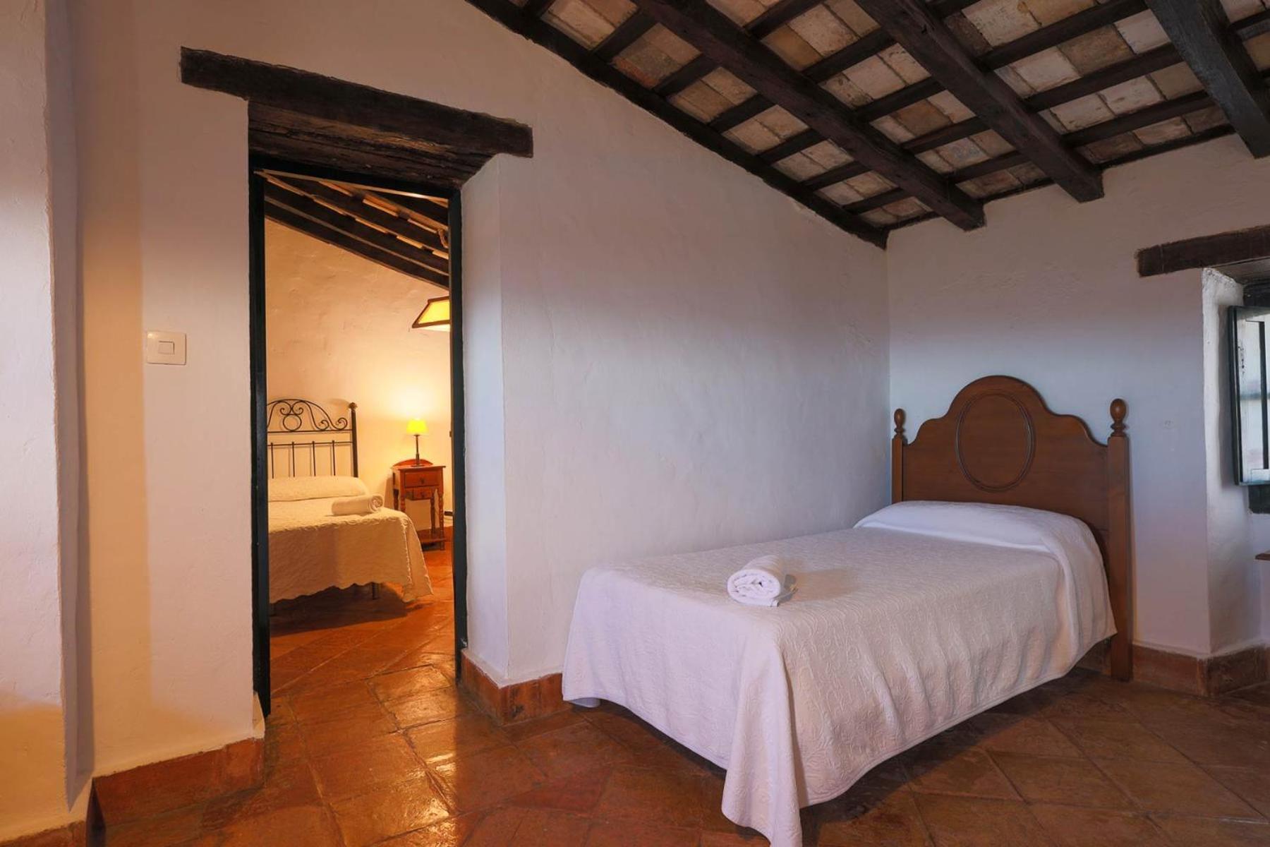 Casas Rurales Tugasa Castillo De Castellar 카스테야르데라폰테라 외부 사진