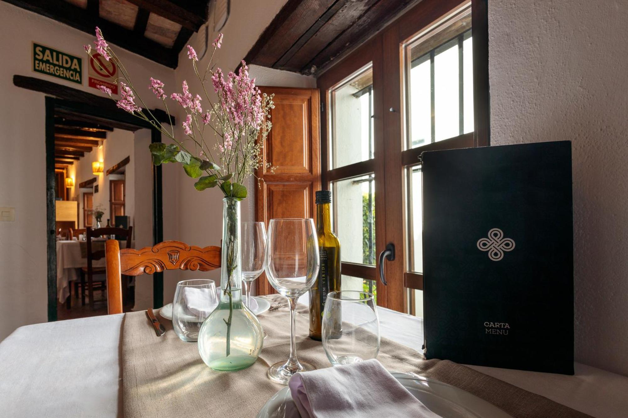 Casas Rurales Tugasa Castillo De Castellar 카스테야르데라폰테라 외부 사진
