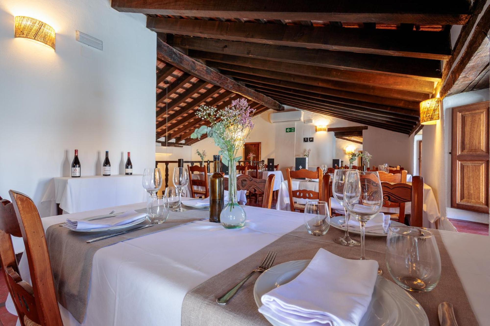 Casas Rurales Tugasa Castillo De Castellar 카스테야르데라폰테라 외부 사진